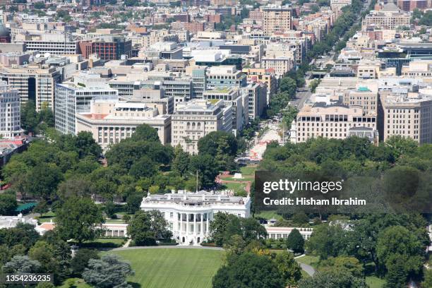 aerial view of the white house and lafayette square, washington dc, usa. - pennsylvania avenue washington dc stock pictures, royalty-free photos & images