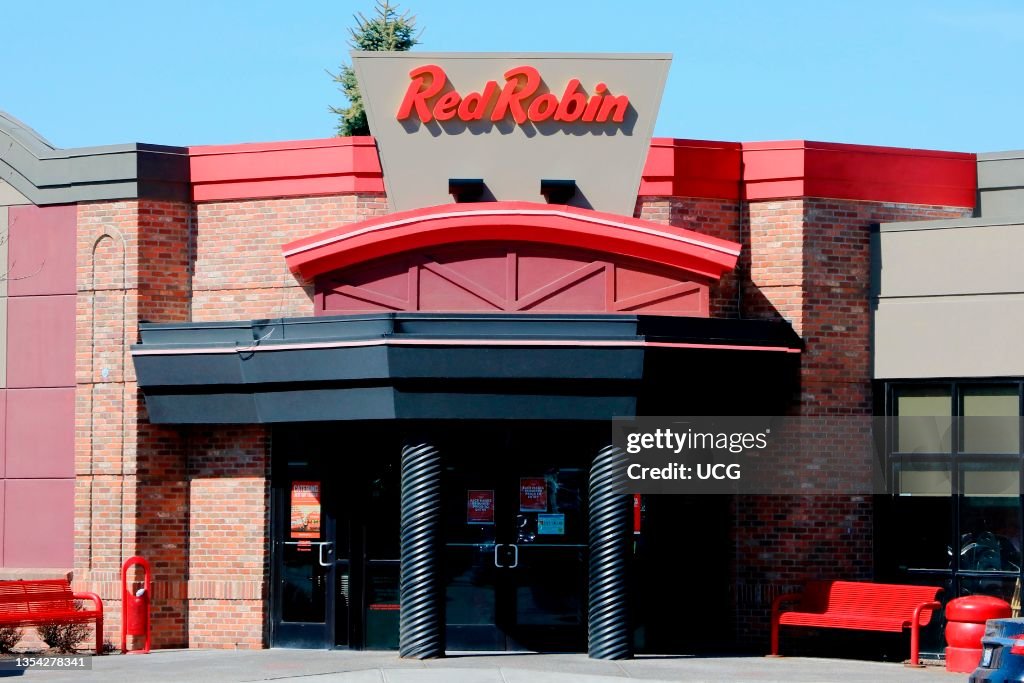 Red Robin restaurant entrance