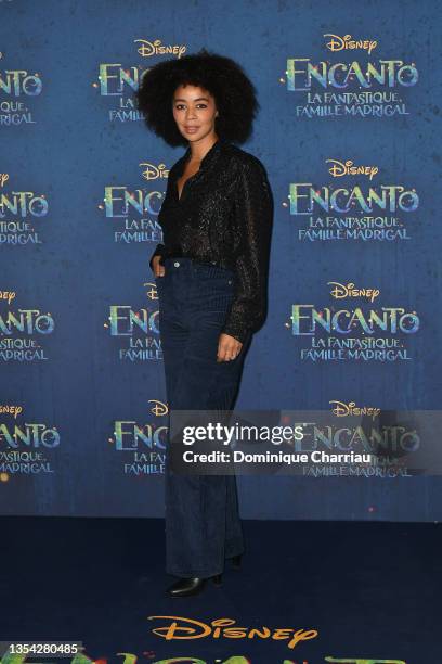 Aurelie Konate attends the "Encanto" - Paris Gala Screening at Le Grand Rex on November 19, 2021 in Paris, France.