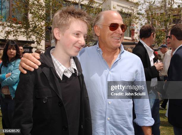 Dean Collins and Jimmy Buffett during "Hoot" Los Angeles Premiere - Red Carpet at The Grove in Los Angeles, California, United States.