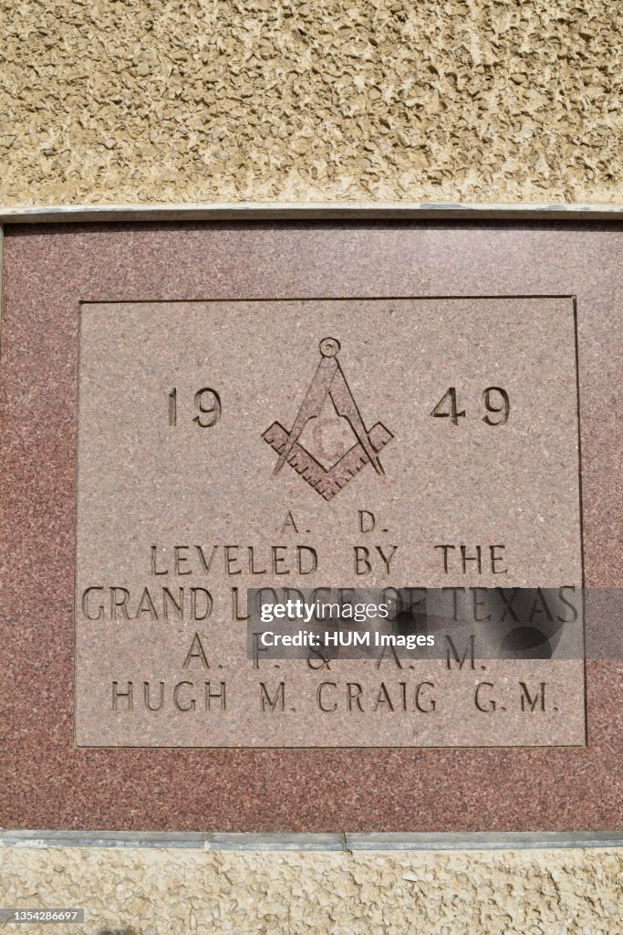 A plaque on the Masonic Lodge building in downtown Irving, TX