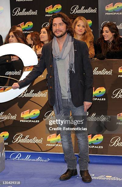 Manuel Carrasco arrives to the '40 Principales Awards' 2011 at the Palacio de Deportes on December 9, 2011 in Madrid, Spain.