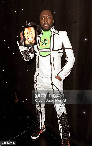 Musician Will.I.am attends the American Giving Awards presented by Chase held at the Dorothy Chandler Pavilion on December 9, 2011 in Los Angeles,...