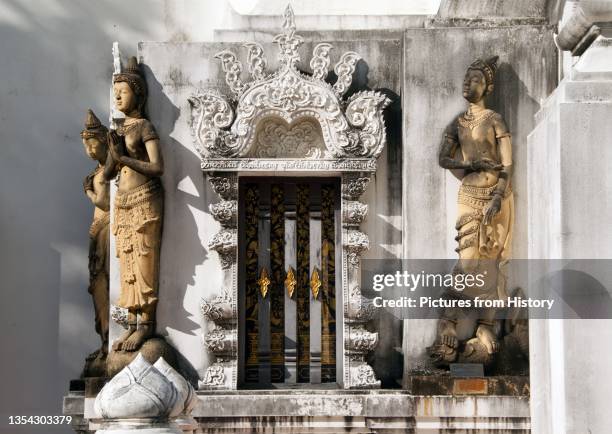 49 Deva (Hinduism) Stock Photos, High-Res Pictures, and Images - Getty ...