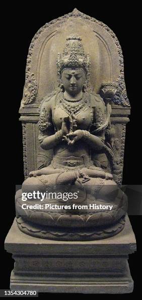 Ancient Java King Mahayana Buddhism took root in ancient Java at the Sailendra court in ...