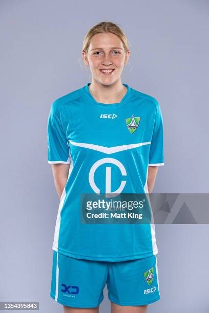 Chloe Lincoln poses during the Canberra United A-League Women's team headshots session at the University of Canberra on November 19, 2021 in...