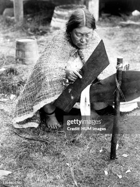 Edward S. Curtis Native American Indians - Preparing cedar bark--Nakoaktok ca. 1914.