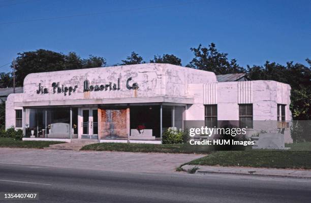 1980s America - Jim Phipps Memorial Co, Waco, Texas 1982.