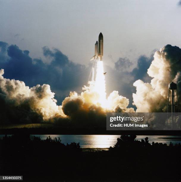 The first flight of the Space Shuttle Orbiter Endeavour, lifted off from launch pad 39B on May 7, 1992 at 6:40 pm CDT. .