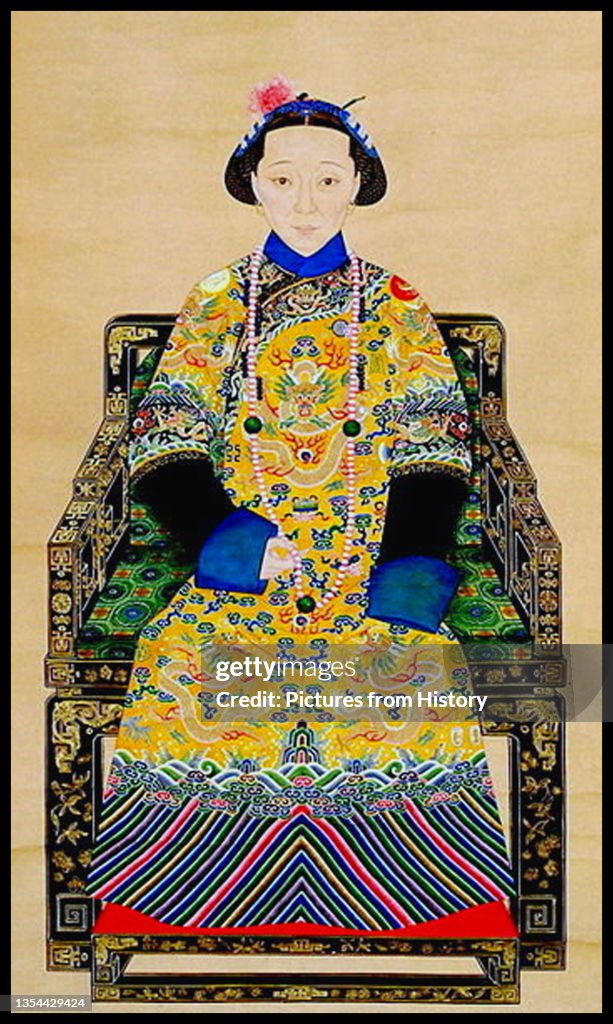 China: Empress Xiaozhen, second Empress Consort of the Xianfeng Emperor (1831-1861).