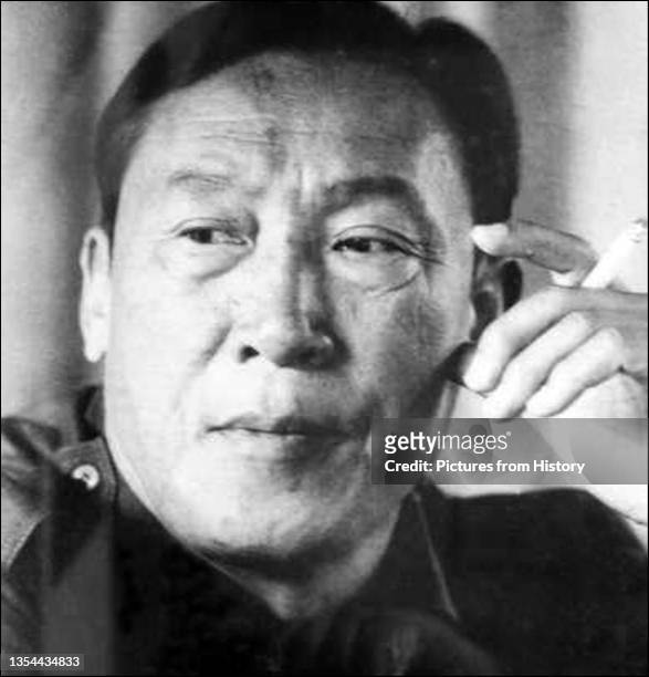 Khun Sa, aka Chang Chi-fu (pinyin: Zh_ng Q’fœ; Thai: Chan Jangtrakul was a Burmese warlord. He was dubbed the 'Opium King' due to his opium trading...