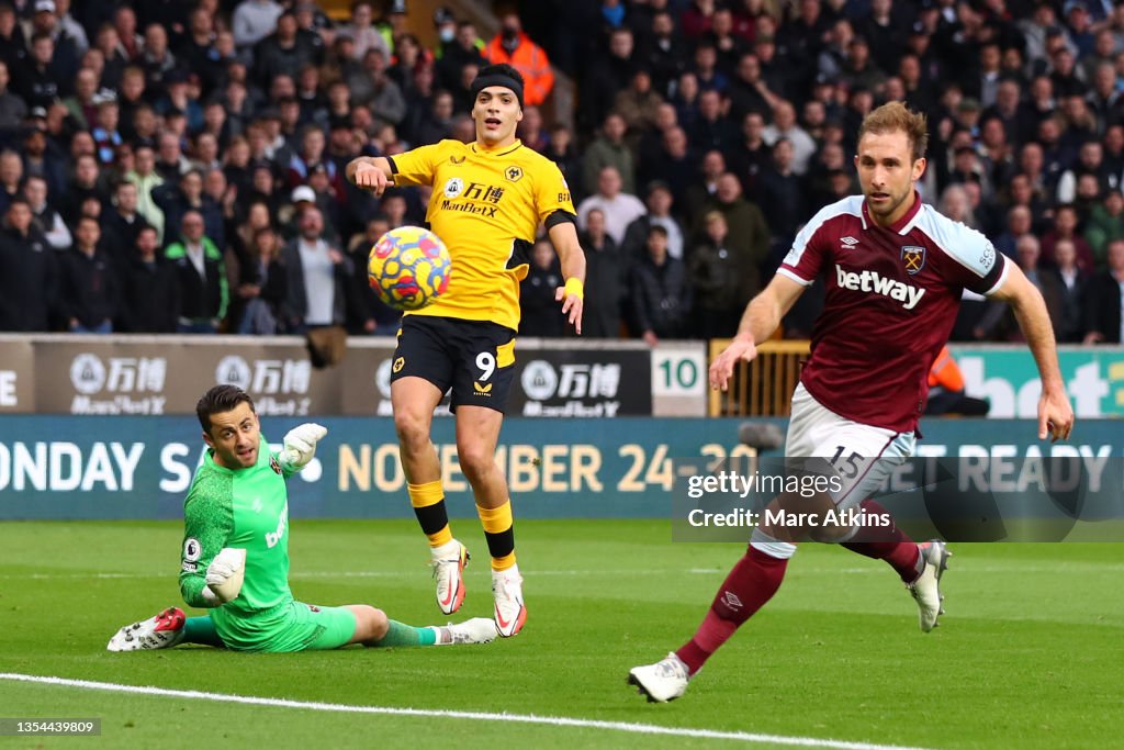 Wolverhampton Wanderers v West Ham United - Premier League