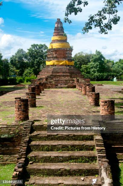 Abandoned in the late 13th century CE, and now in ruins, Wiang Kum Kam was once the capital of Thailand's northern region, and is located just south...