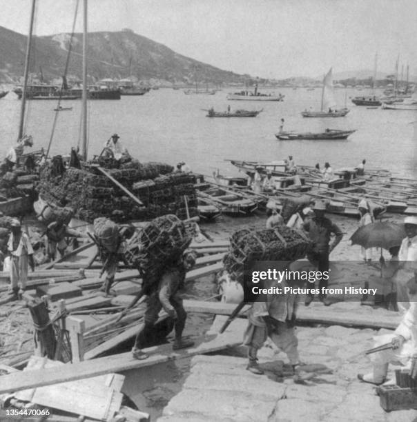 Oh Inchon Inchon Harbour Photos and Premium High Res Pictures - Getty Images