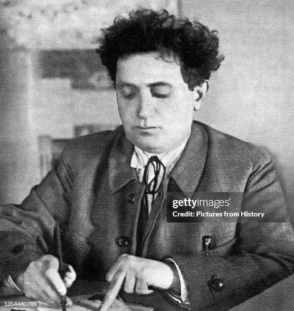 Grigory Yevseevich Zinoviev , born Ovsei-Gershon Aronovich Radomyslsky, known also under the name Hirsch Apfelbaum, was a Bolshevik revolutionary and...