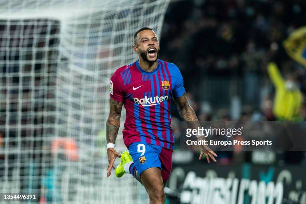 Memphis Depay of FC Barcelona celebrates a goal during the spanish league, La Liga, football match played between FC Barcelona and RCD Espanyol at...