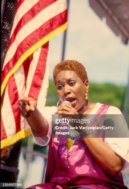American Blues singer Shirley King performs on the Crossroads Stage during the 14th Annual Chicago Blues Festival in Grant Park, Chicago, Illinois,...