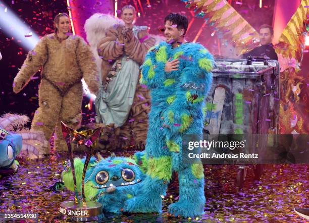 Winner Alexander Klaws revealed to be "Muelli Mueller" during the final show of the 5th season of "The Masked Singer" at MMC Studios on November 20,...