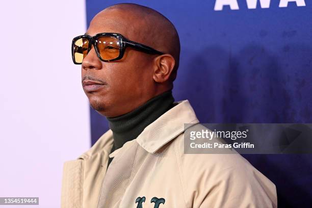 Ja Rule attends The “2021 Soul Train Awards” Presented By BET at World Famous Apollo on November 20, 2021 in New York City.