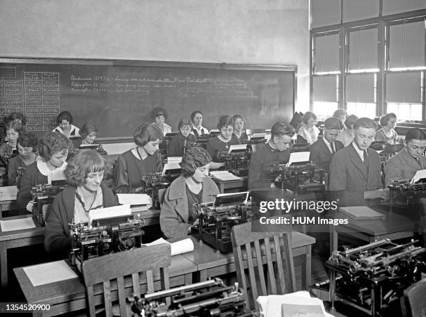 Type Writing Institute Typewriting Class Photos and Premium High Res Pictures - Getty Images