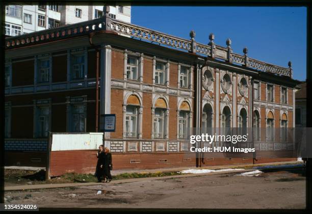 Commerce Society Building , Arkhangel'sk, Russia; 2000.