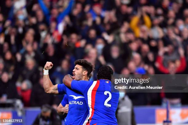 Romain Ntamack of France reacts after scoring a try during the Autumn Nations Series match between France and New Zealand on November 20, 2021 in...