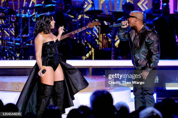 Ja Rule and Ashanti perform during the 2021 Soul Train Awards at The Apollo Theater on November 20, 2021 in New York City.