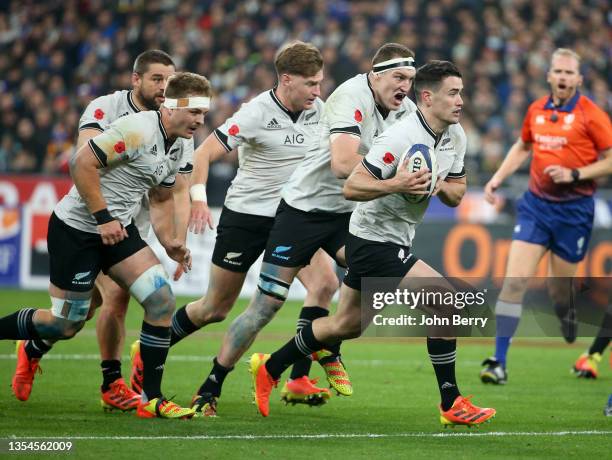 Will Jordan of New Zealand followed by Brodie Retallick, George Bridge, Sam Cane during the Autumn Nations Series rugby match between France and New...