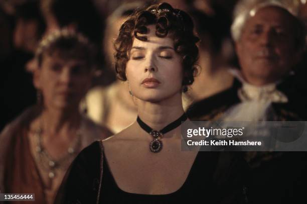 Italian actress Isabella Rossellini as Countess Anna Marie Erdody in the film 'Immortal Beloved', 1994.