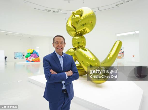 Jeff Koons poses during a press preview of his exhibition “Lost in America” on November 20, 2021 at Qatar Museums Gallery Al Riwaq in Doha, Qatar....