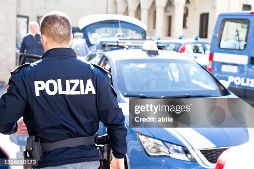 Auto della Polizia Italiana Auto della Polizia Italiana