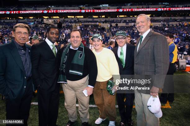 New Jersey Governor Chris Christie and New York State Governor George Pataki meet with New York Jets Owner Woody Johnson and former New York Jets...