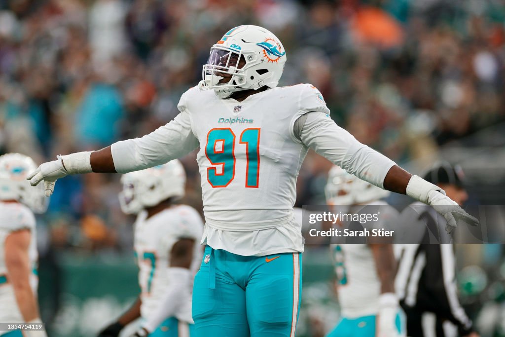 Miami Dolphins v New York Jets