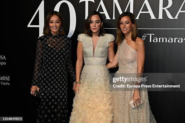 Tamara Falco celebrates her 40th birthday with her mother Isabel Preysler and her sister Ana Boyer on November 19, 2021 in Madrid, Spain.