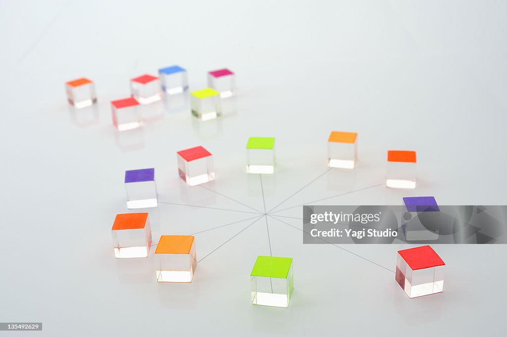 Color blocks arranged on the diagram