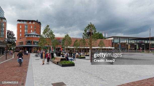 koopmansplein shopping center square downtown assen - drenthe stock pictures, royalty-free photos & images