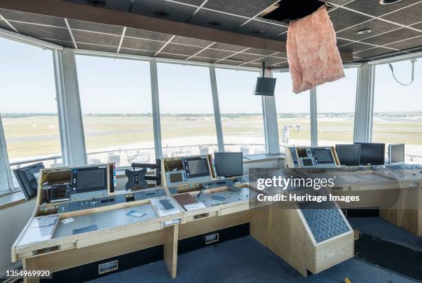 Control Tower 2 517 Inside Air Traffic Control Tower Stock Photos, High-Res Pictures ...