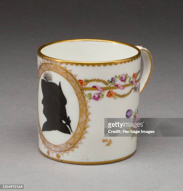 Cup, Nyon, circa 1800. Artist Nyon Porcelain Factory.