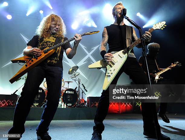 Dave Mustaine and James Hetfield of Metallica perform at Day Four of the bands' 30th Anniversary shows at The Fillmore on December 10, 2011 in San...