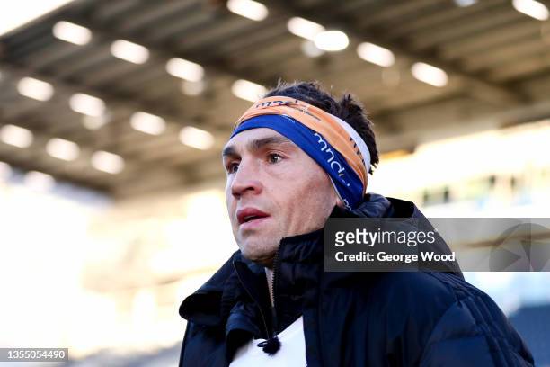Ex-Leeds Rhinos rugby league player Kevin Sinfield completes his Extra Mile Challenge at Emerald Headingley Stadium on November 23, 2021 in Leeds,...