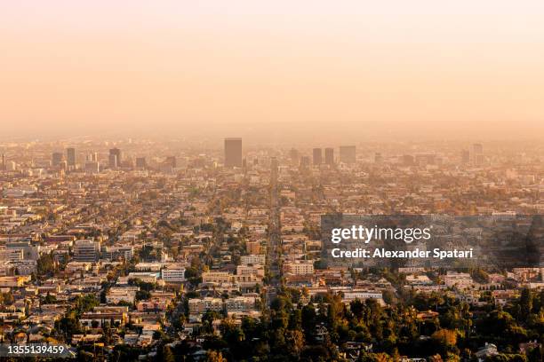 los angeles skyline at sunset, aerial view, california, usa - california smog stock pictures, royalty-free photos & images