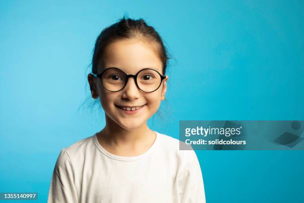 eight years old girl - 8 9 years stock pictures, royalty-free photos & images