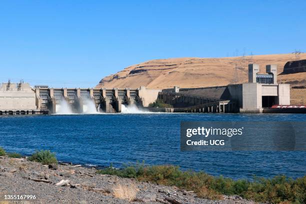 Lower Monumental Lock and Dam on the lower Snake River in southeastern Washington state, Lower Monumental Lock and Dam is on the lower Snake River in...