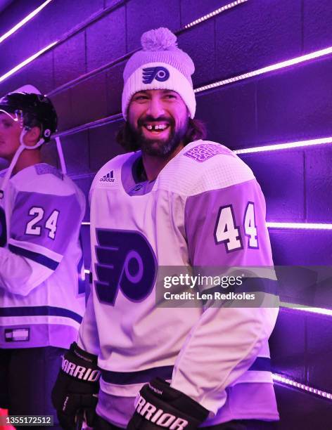 Nate Thompson of the Philadelphia Flyers stands in the tunnel leading to the ice surface for warm-ups prior to his game against the Tampa Bay...