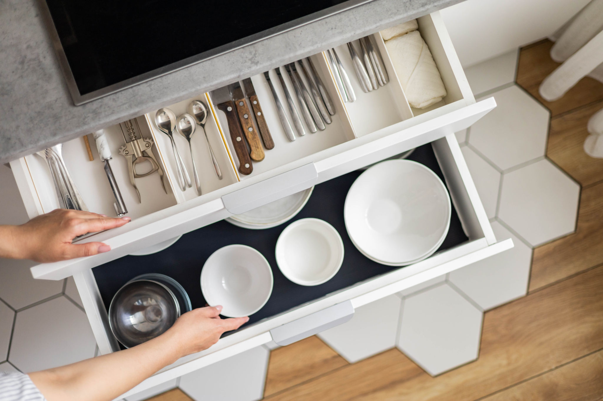 efficient kitchen storage