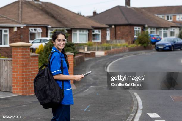 heading to a house call - college visit stock pictures, royalty-free photos & images