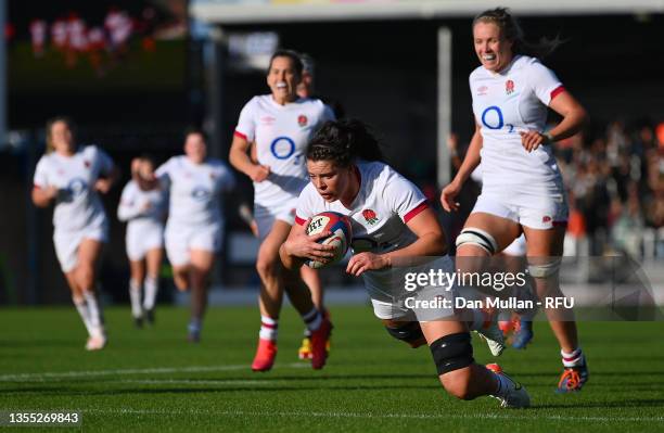 Abbie Ward of England scores her side's first try during the Autumn International match between England Red Roses and New Zealand Women at Sandy Park...