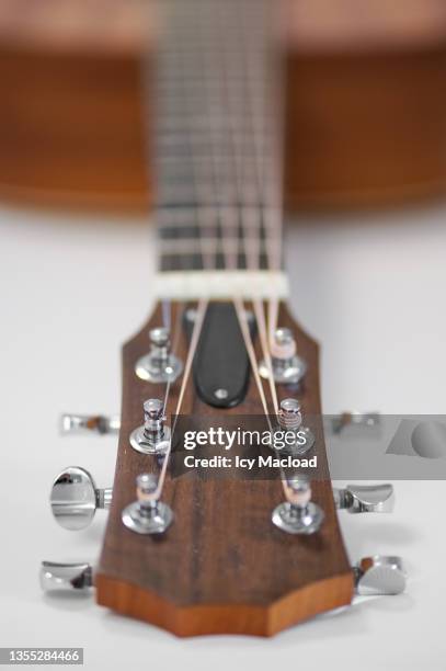 electro-acoustic guitar - r&b acoustic stock pictures, royalty-free photos & images