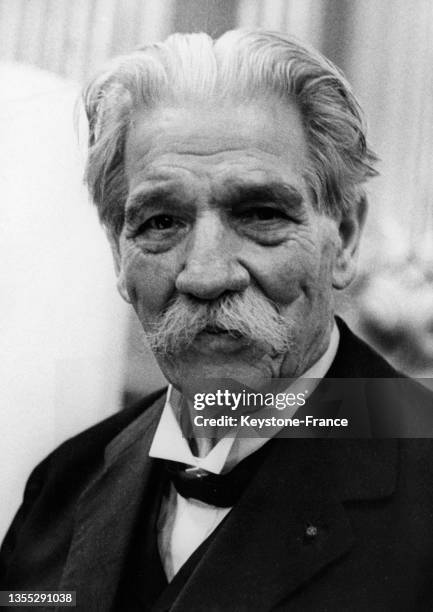 Portrait d'Albert Schweitzer à Lambaréné, en 1960.