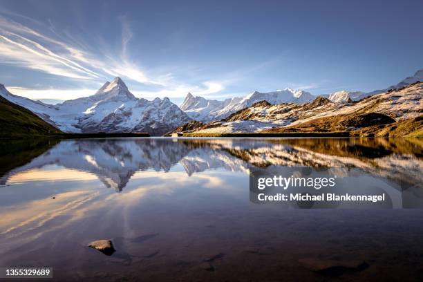 in the morning at bachalpsee - schweiz - bernese alps stock pictures, royalty-free photos & images